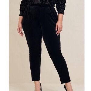 Torrid Flat Front Velvet Tapered Leg Pant Black Sz 22 NWT Office Stretchy Pocket